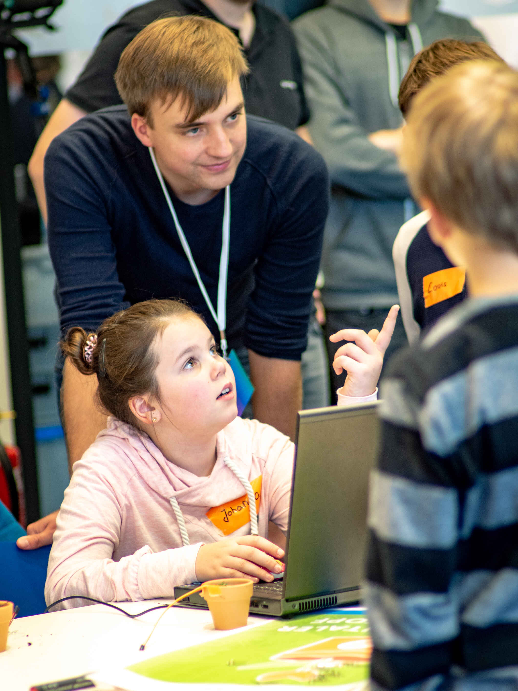 Gemeinsame Sache der Code Week Akteure: Kindern und Jugendlichen die Chance geben, das Programmieren und Tüfteln für sich zu entdecken.