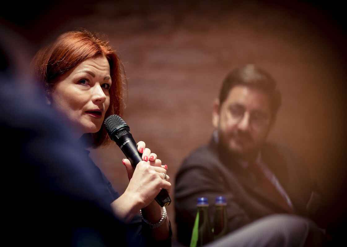 Panel Diskussion mit MYL Yulia Osmolovska und Manuel Muñiz Villa