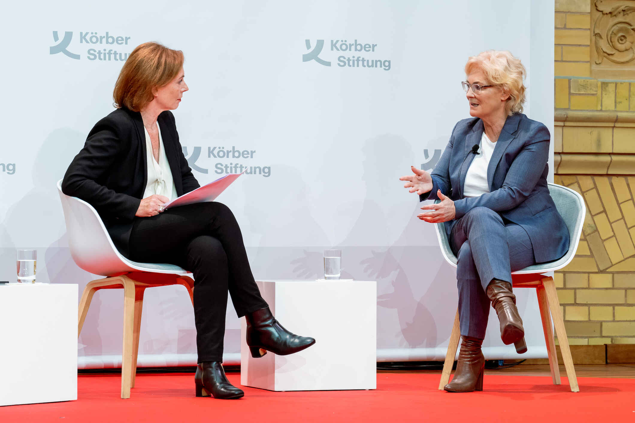Spotlight Interview mit Christine Lambrecht, Bundesministerin der Verteidigung, Bundesrepublik Deutschland in Kooperation mit DER SPIEGEL