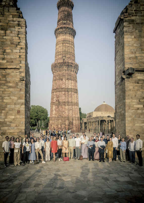 MYL im historischen KOmplex Qutub Minar