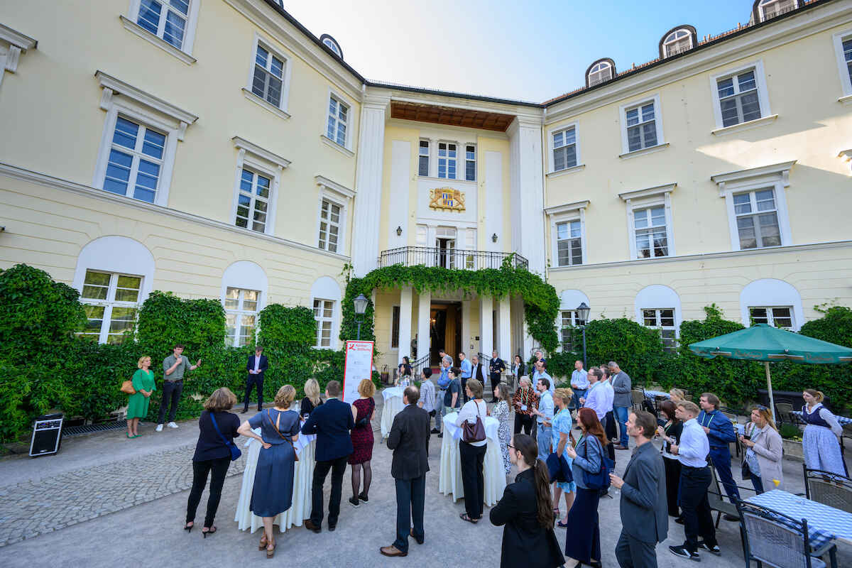 Das Körber History Forum Retreat fand vom 5. bis 6. Juni 2023 im Schloss Lübbenau (bei Berlin) statt.